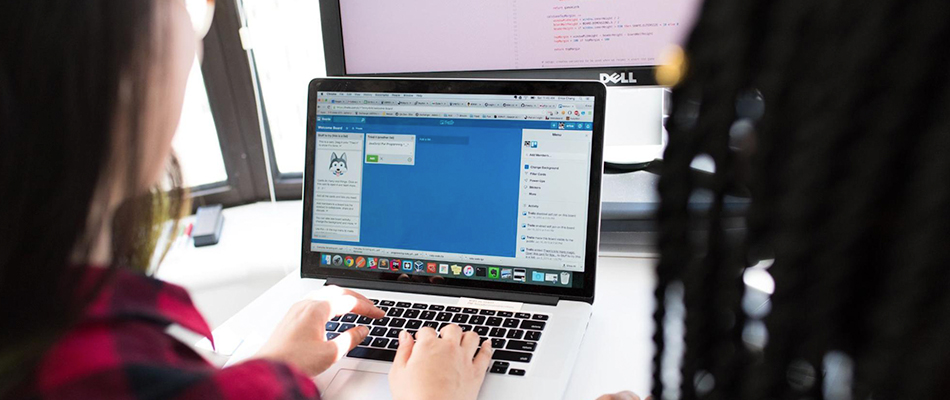 基本情報技術者の合格に必要な勉強時間は？試験勉強のポイントも解説